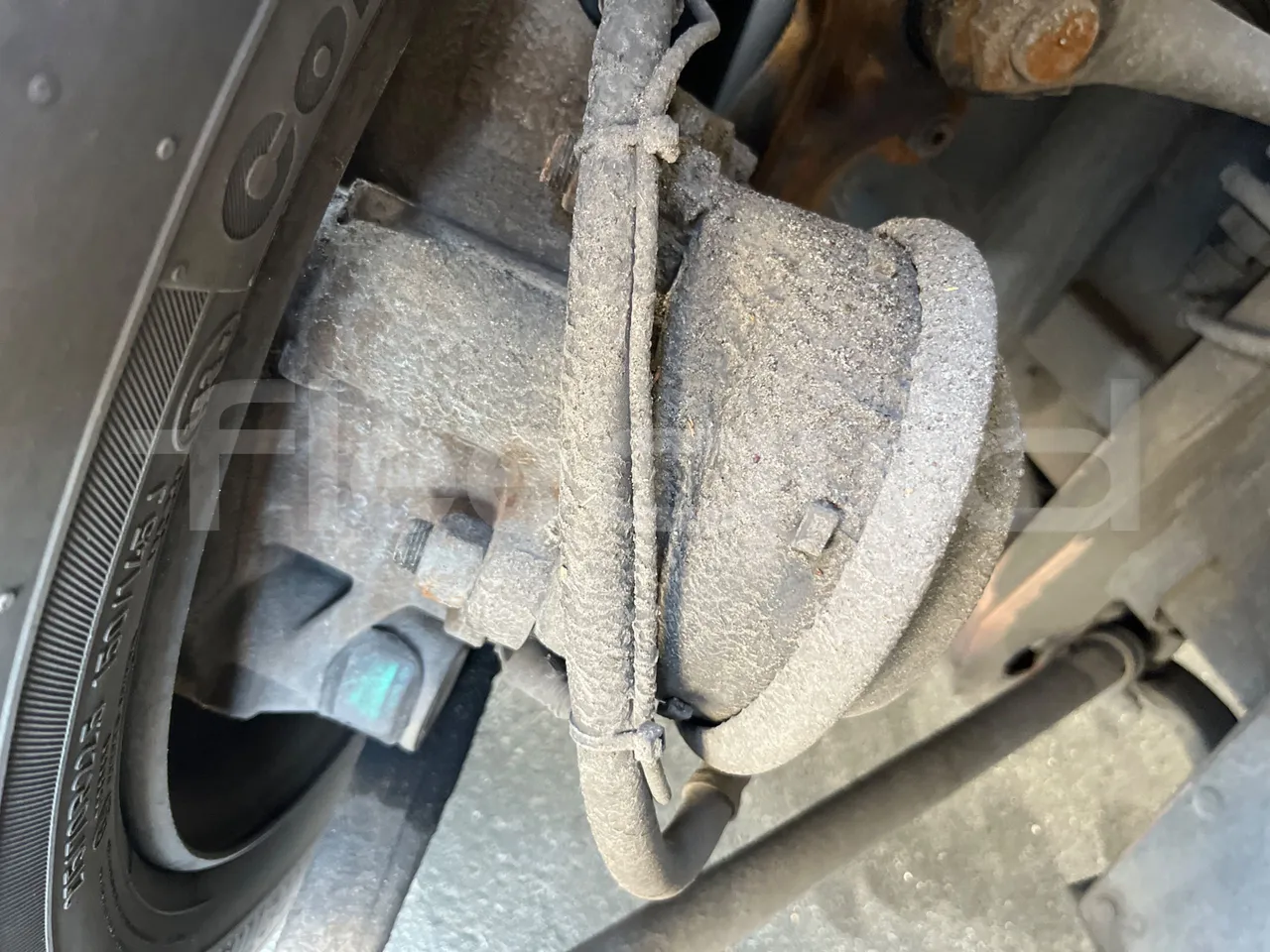 Mercedes-Benz Citaro O 530 - Euro3 - 205kW - 12mt - front brake calipers right