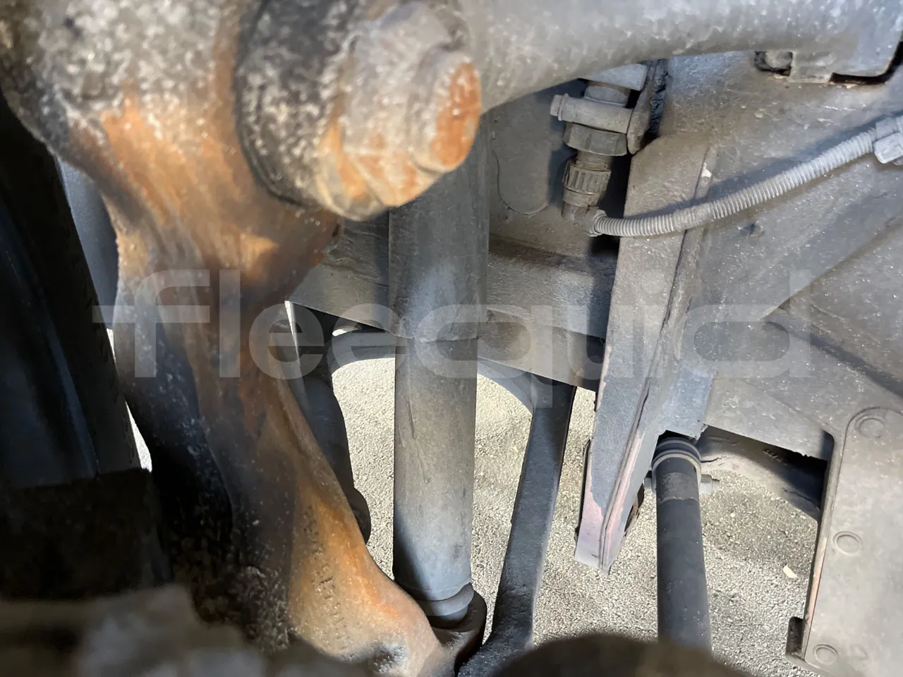 Mercedes-Benz Citaro O 530 - Euro3 - 205kW - 12mt - front shock absorbers right