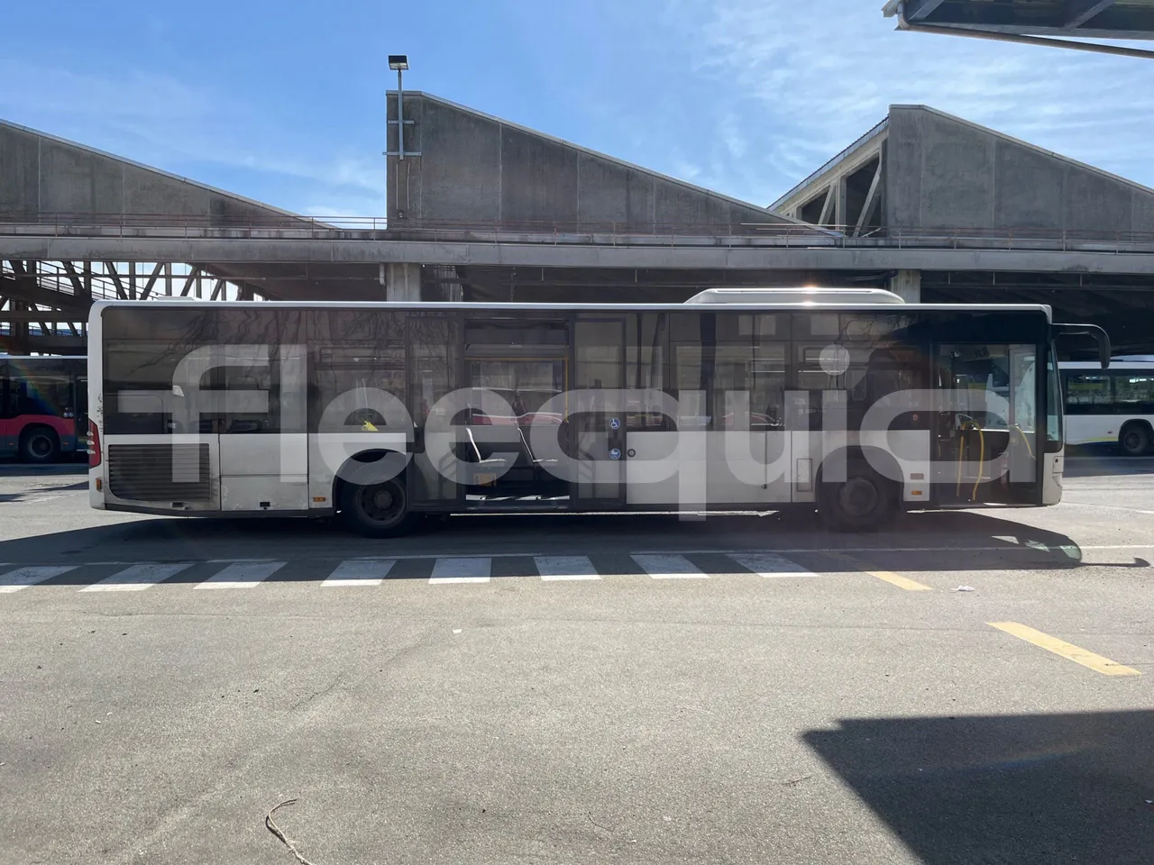 Mercedes-Benz Citaro O 530 - Euro3 - 205kW - 12mt - right side doors open