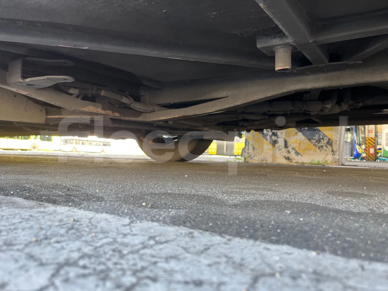 Mercedes-Benz Citaro O 530 - Euro3 - 205kW - 12mt - front axle left side