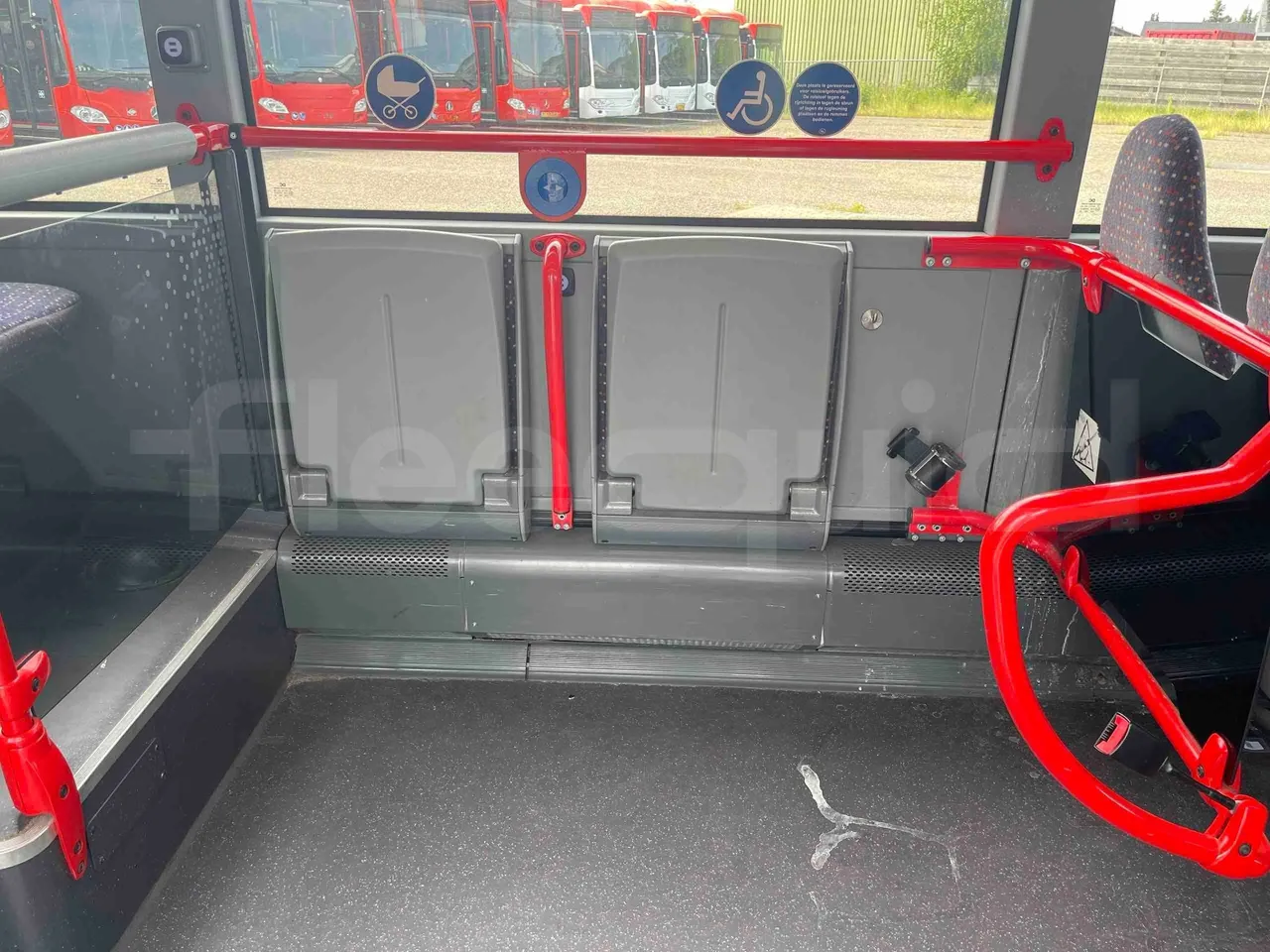 Mercedes-Benz Citaro - folding seat photo