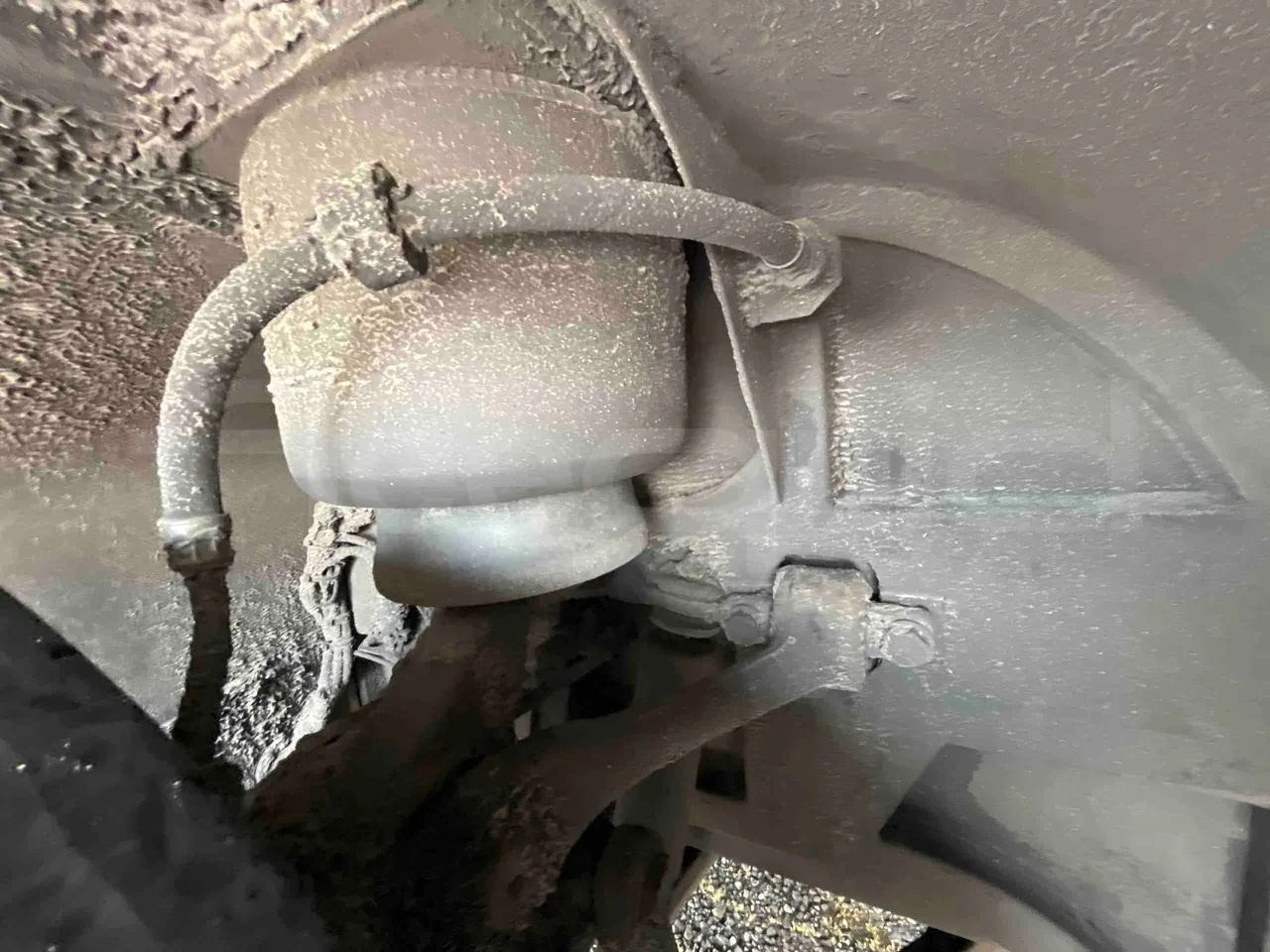 Mercedes-Benz Citaro - front brake calipers left