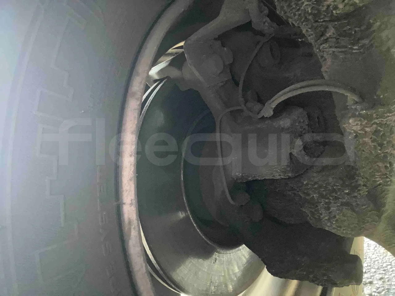 Mercedes-Benz Citaro - front discs left