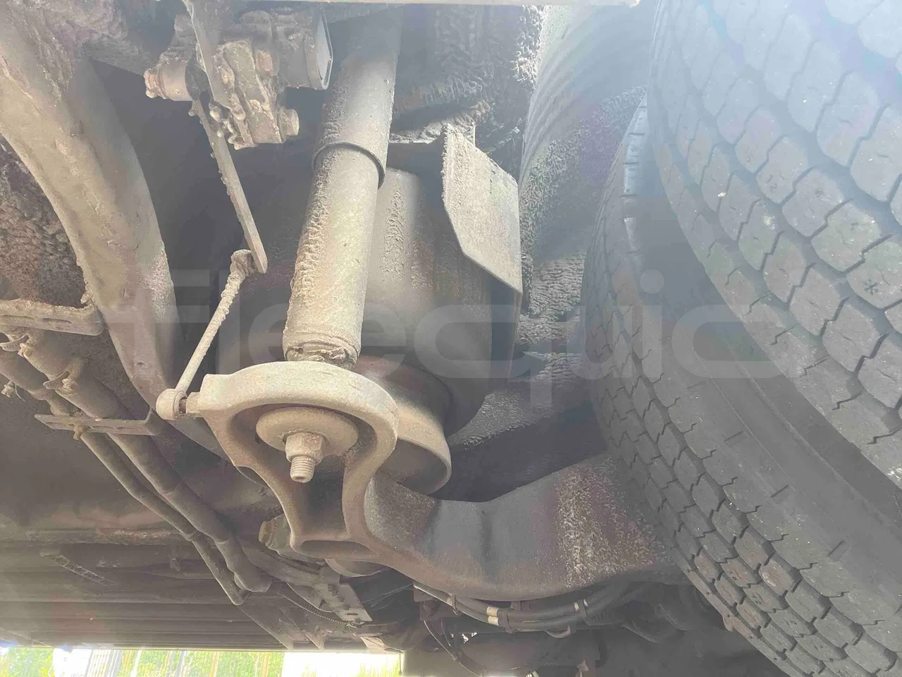 Mercedes-Benz Citaro - central undercarriage photo