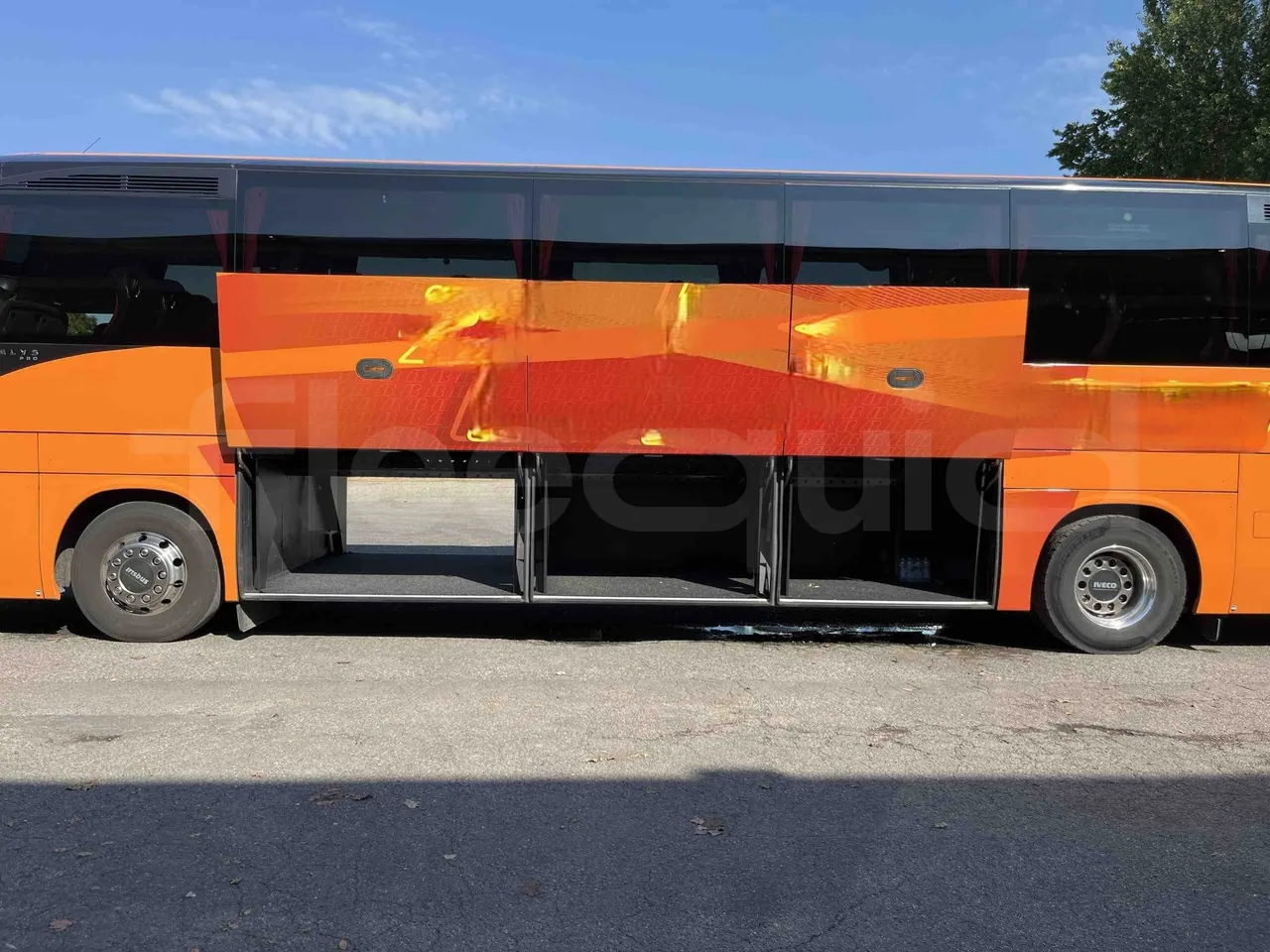 Iveco Magelys - Luggage Rack Left Side