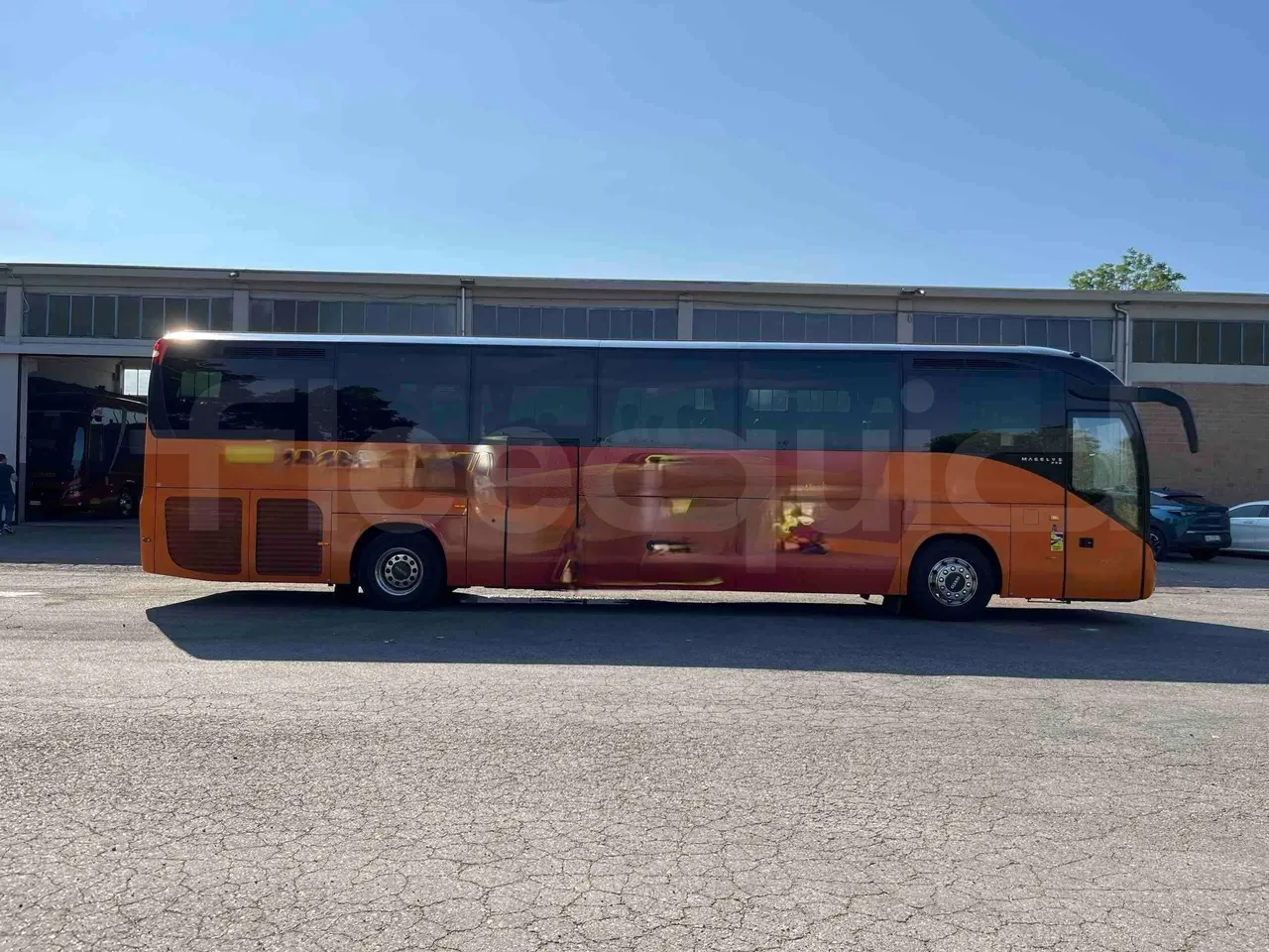 Iveco Magelys - Right Side