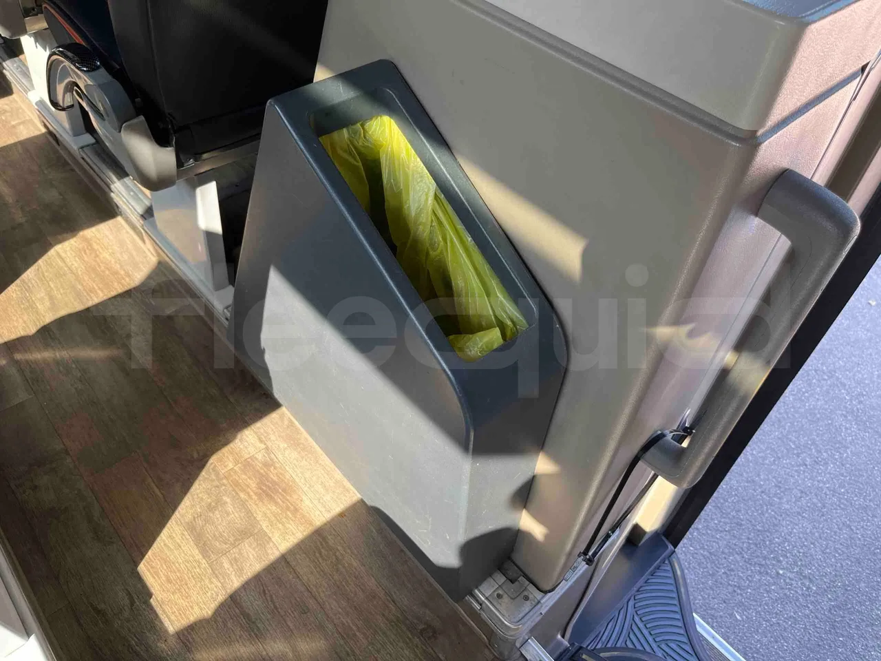 Iveco Magelys - Table