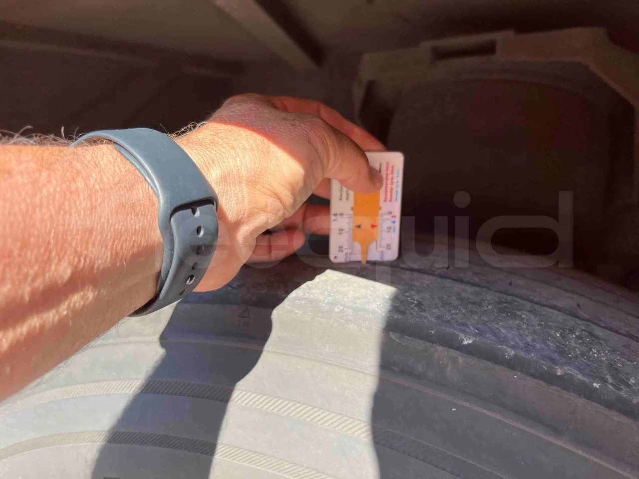 Iveco Magelys - First Axle Left Side: Tyre Tread
