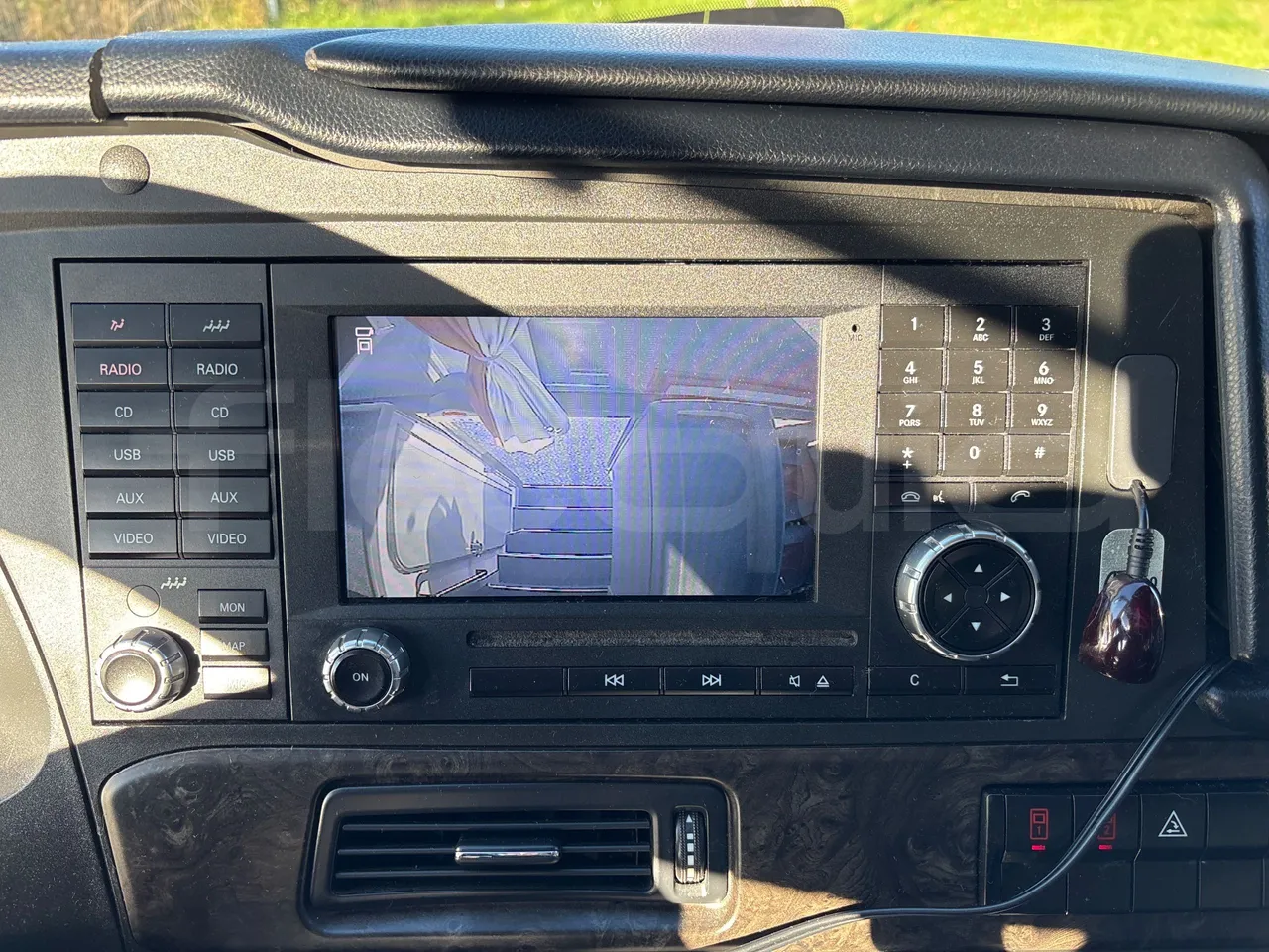 Setra S517 HD 41003 - EURO6 - 350kw - 14.165m - radio accessories photo