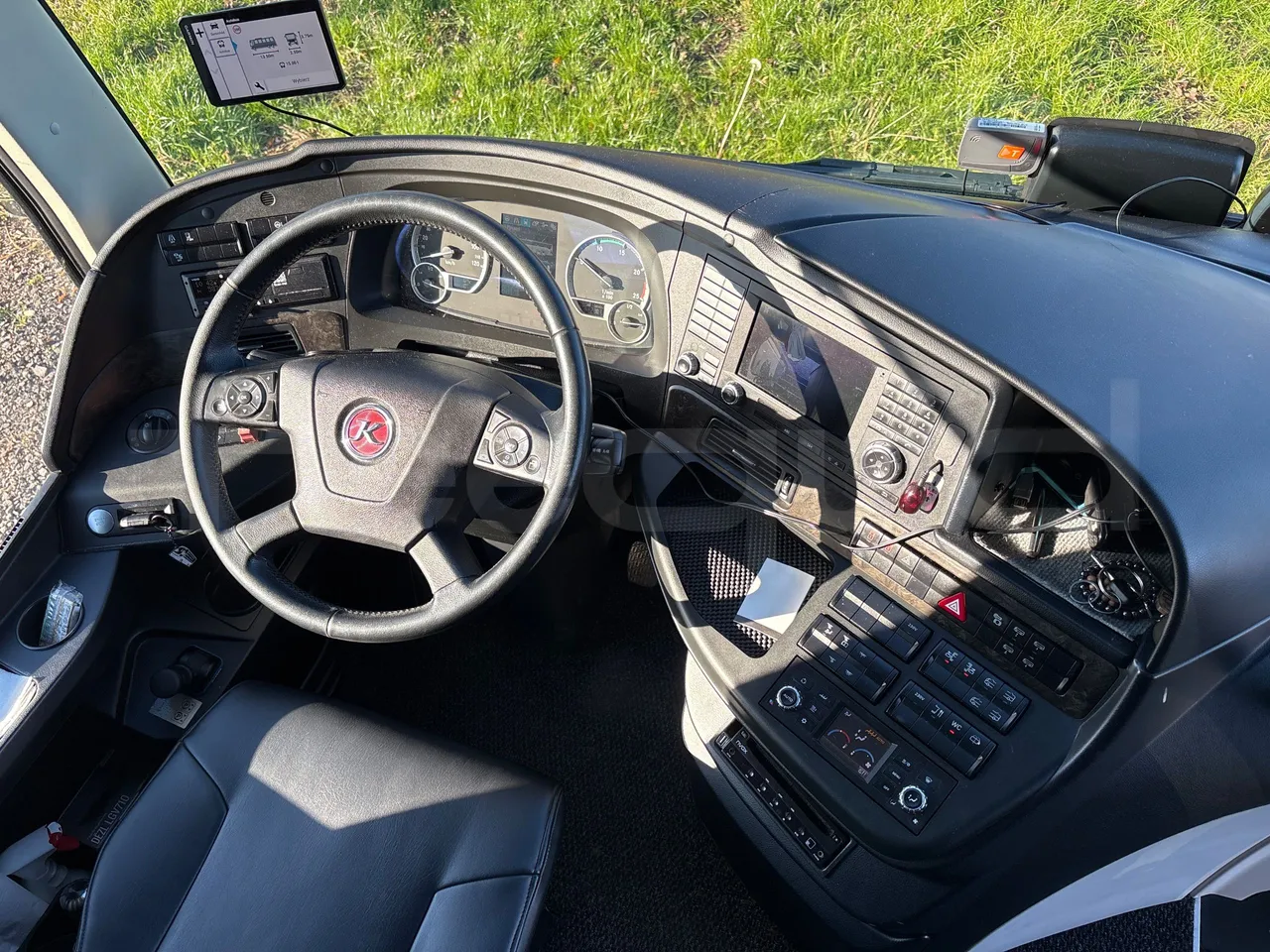 Setra S517 HD 41003 - EURO6 - 350kw - 14.165m - buttons panels on