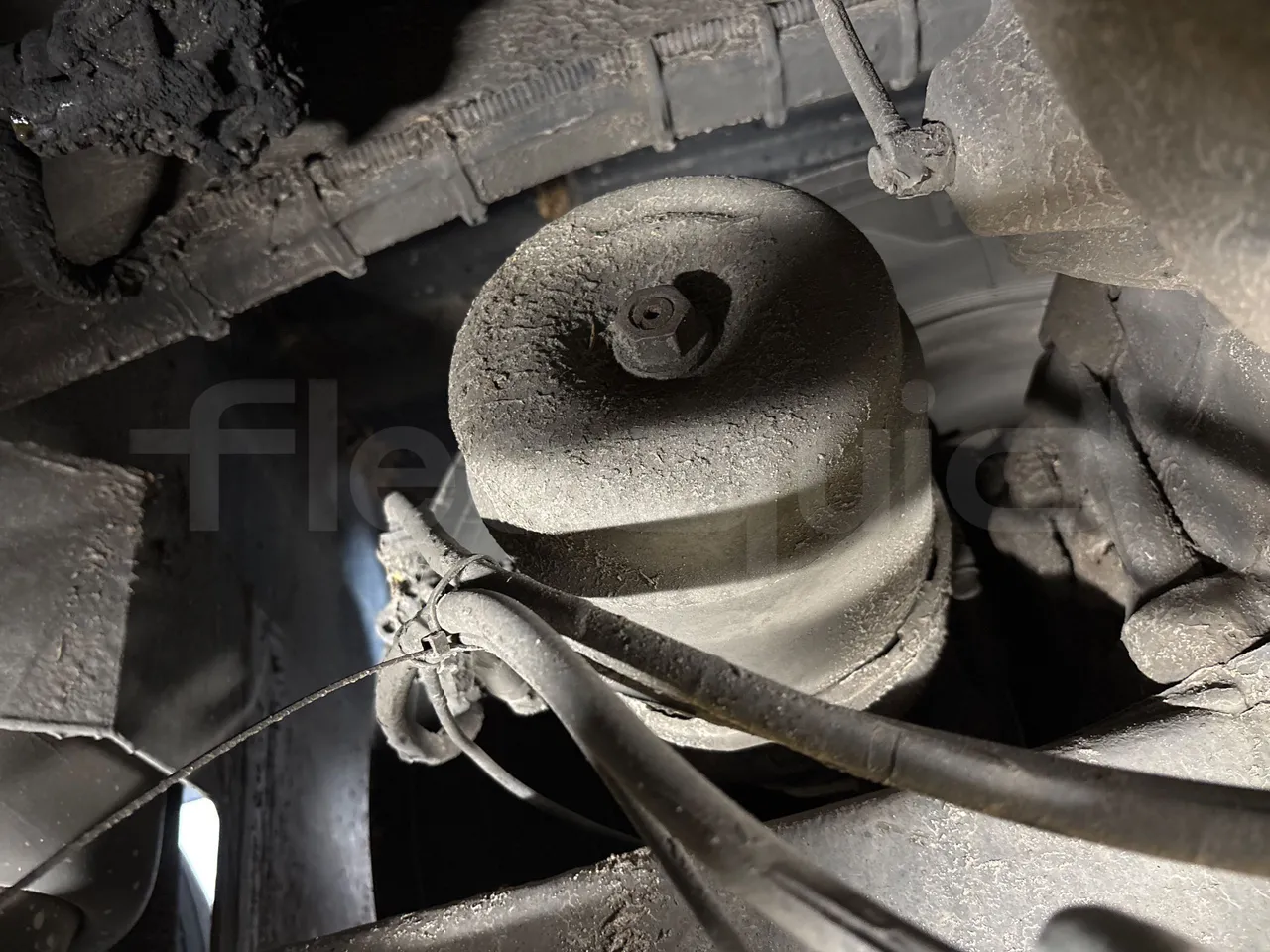 Setra S517 HD 41003 - EURO6 - 350kw - 14.165m - axle 2 caliper brakes left