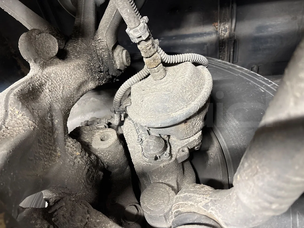 Setra S517 HD 41003 - EURO6 - 350kw - 14.165m - axel 3 caliper brakes left