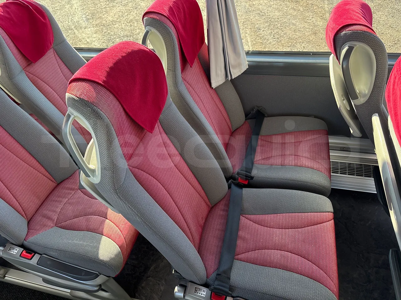 Setra S517 HD 41003 - EURO6 - 350kw - 14.165m - central seat safety belt