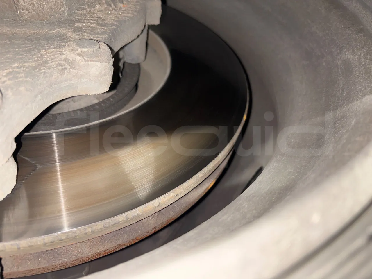 Setra S517 HD 41003 - EURO6 - 350kw - 14.165m - axle 2 discs left