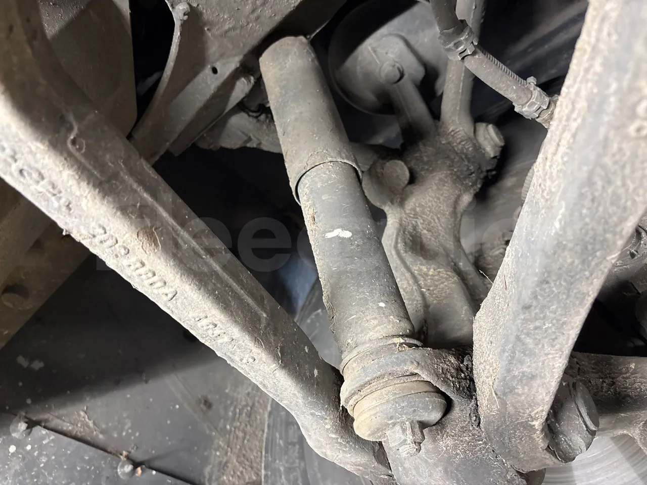 Setra S517 HD 41003 - EURO6 - 350kw - 14.165m - axel 3 shock absorbers 1 left