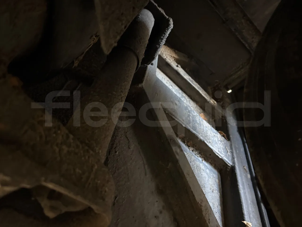 Setra S517 HD 41003 - EURO6 - 350kw - 14.165m - axle 2 shock absorbers 2 left