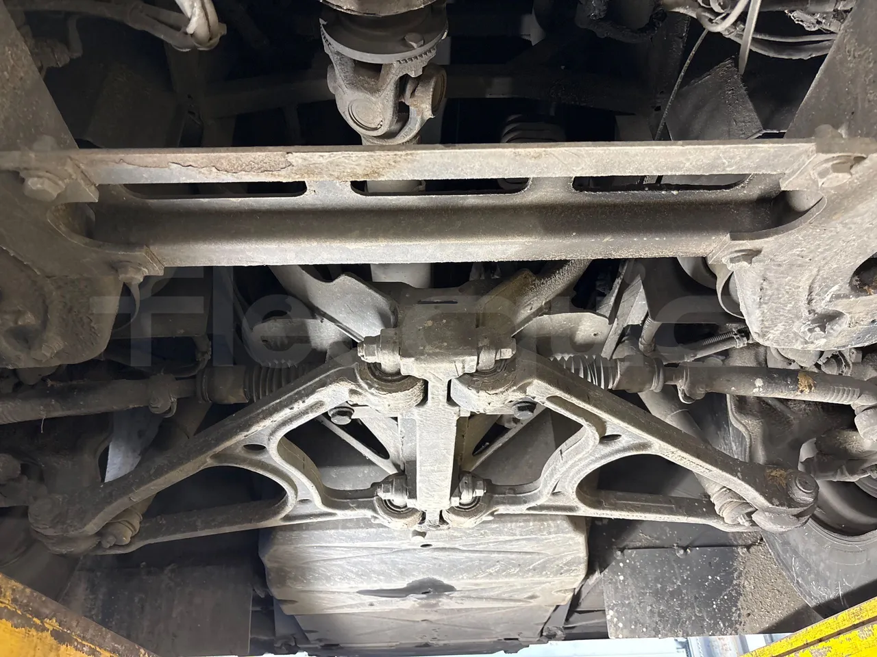 Setra S517 HD 41003 - EURO6 - 350kw - 14.165m - axle 3 central