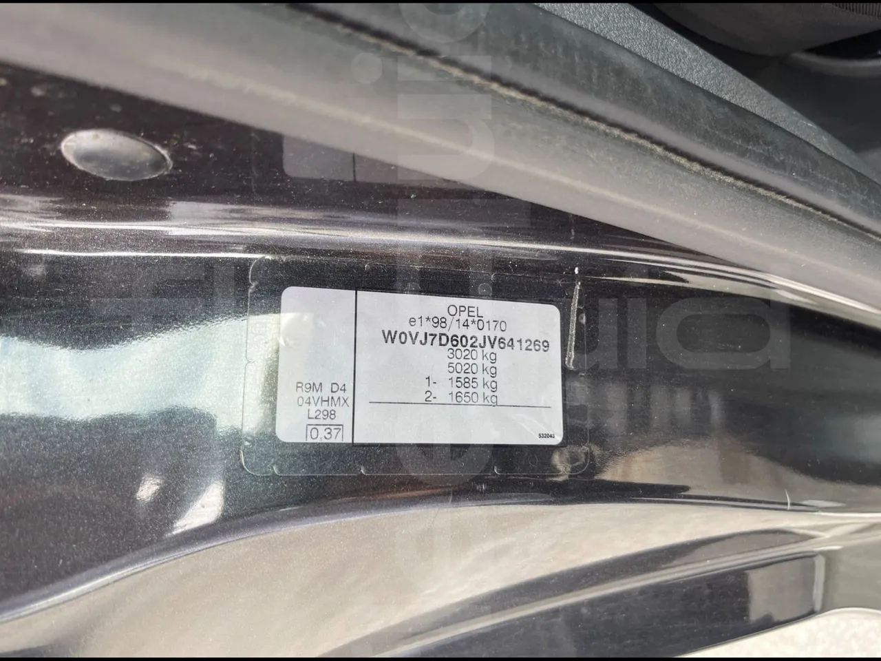 Opel Vivaro - B X83 - EUR6 - 92kW - 5.399m - vehicle plate photo
