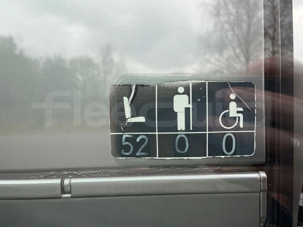 Mercedes-Benz Tourismo RHD - Euro5 - 300kW -  12.140mt - seat plate photo