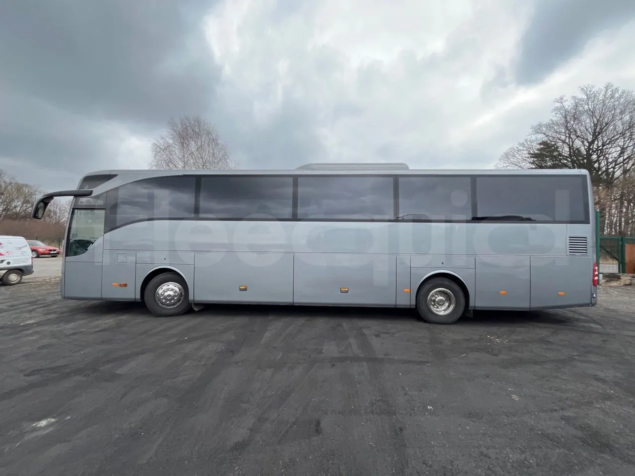 Mercedes-Benz Tourismo RHD - Euro5 - 300kW -  12.140mt - left side photo