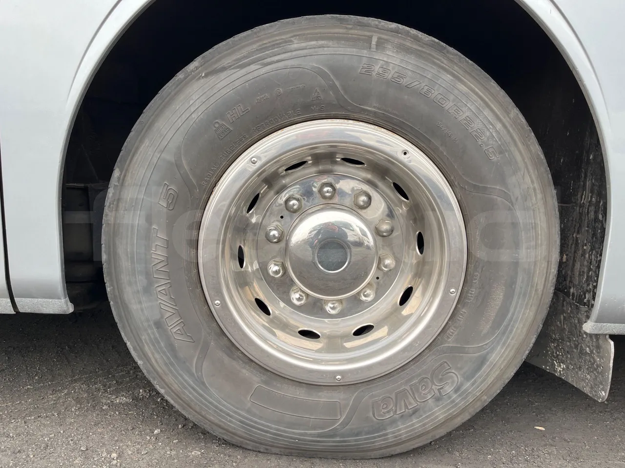 Mercedes-Benz Tourismo RHD - Euro5 - 300kW -  12.140mt - rear left tire photo