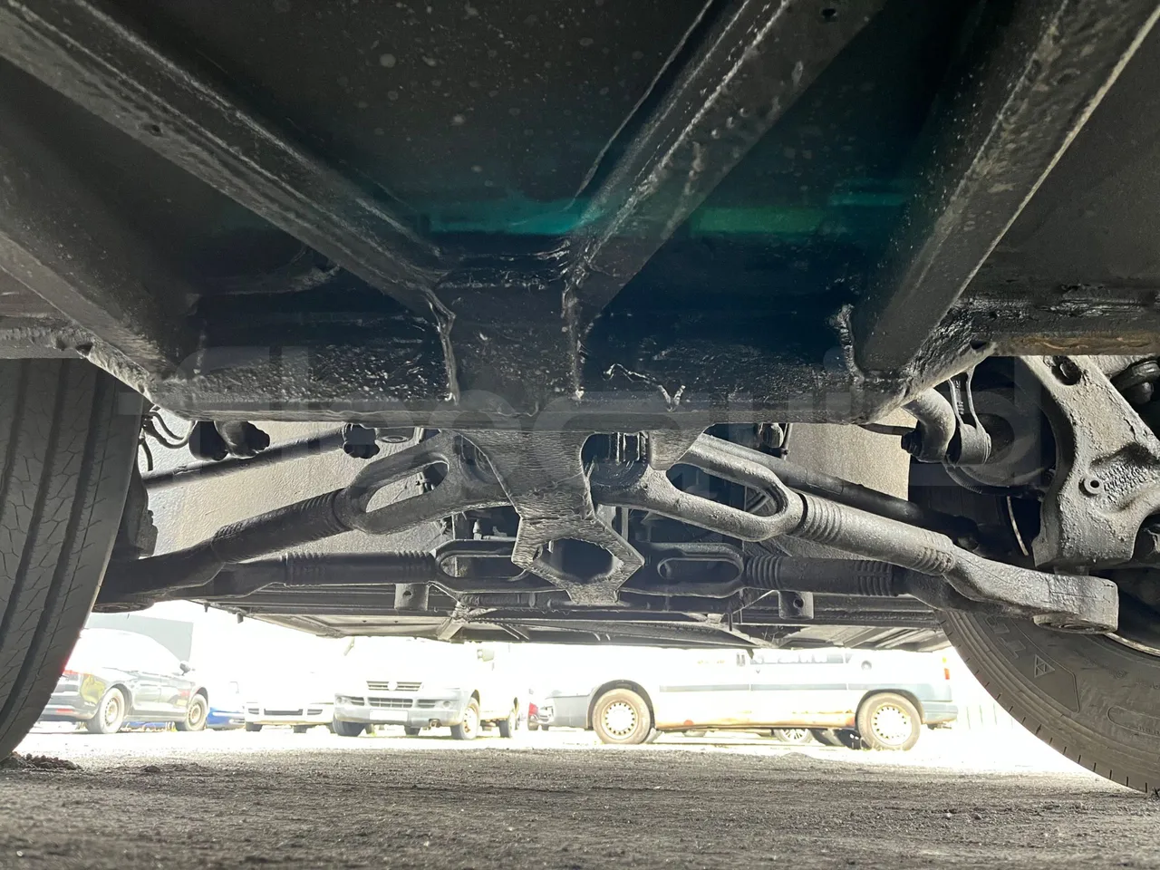 Mercedes-Benz Tourismo RHD - Euro5 - 300kW -  12.140mt - front axle central