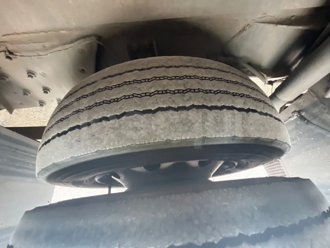 Irisbus Andecar VII 5 395EF4A - Euro4 -  220kW -10.200mt - axle 2 caliper brakes right