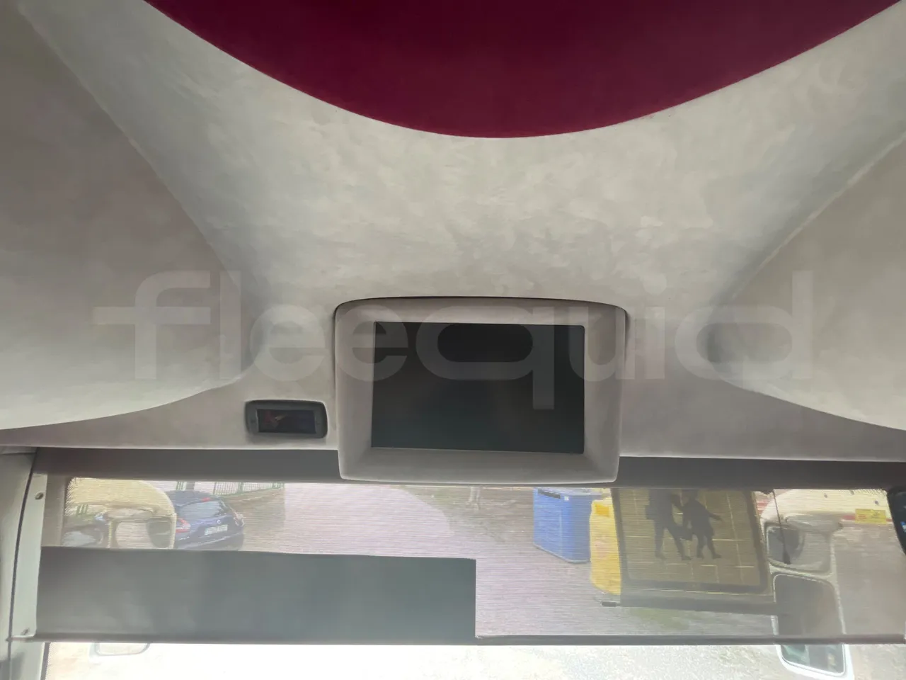 Irisbus Andecar VII 5 395EF4A - Euro4 -  220kW -10.200mt - usb charging detail