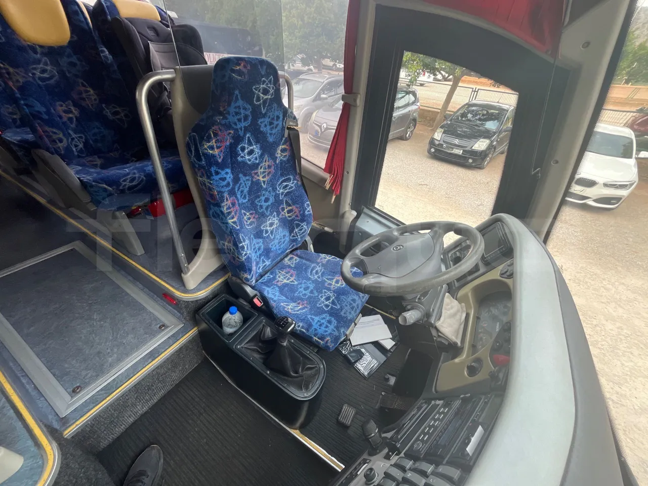 Irisbus Andecar VII 5 395EF4A - Euro4 -  220kW -10.200mt - driver's seat photo