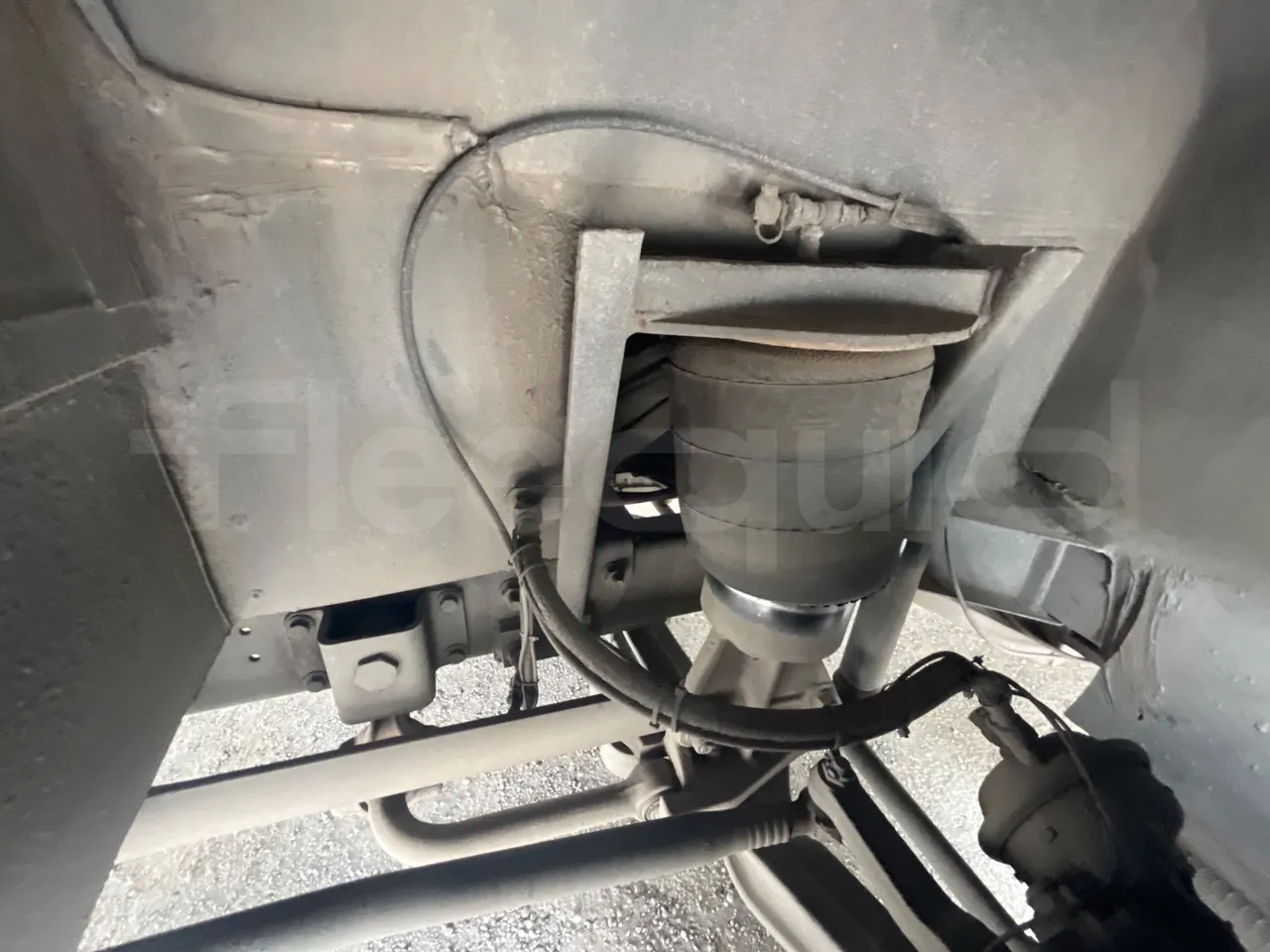 Irisbus Andecar VII 5 395EF4A - Euro4 -  220kW -10.200mt - front brake calipers left