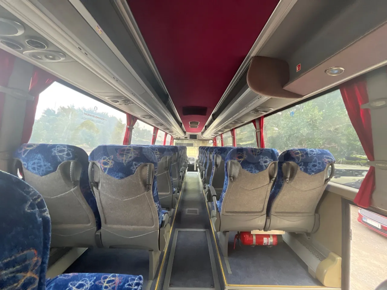 Irisbus Andecar VII 5 395EF4A - Euro4 -  220kW -10.200mt - forward view all seats last row height