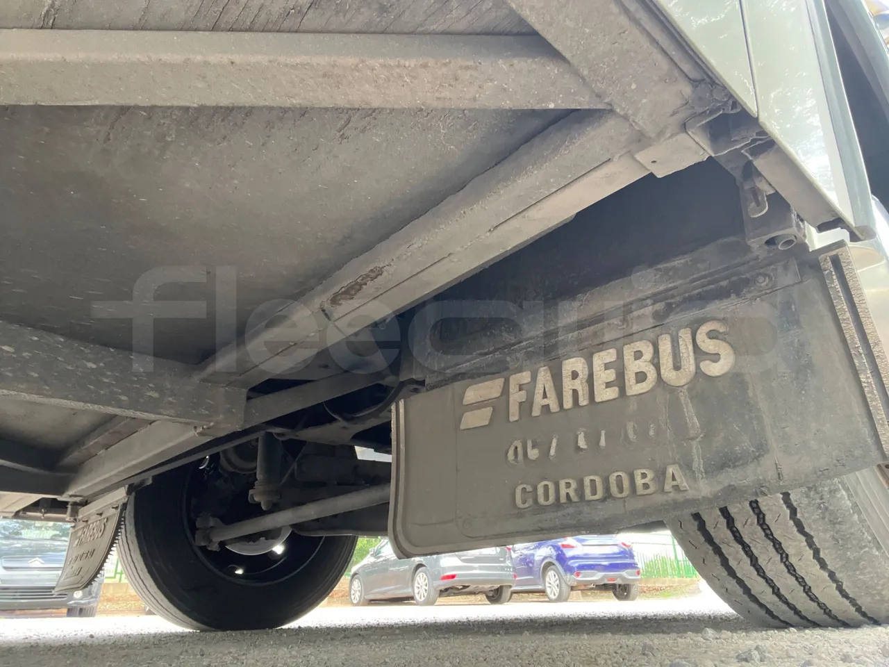 Irisbus Andecar VII 5 395EF4A - Euro4 -  220kW -10.200mt - front axle right side