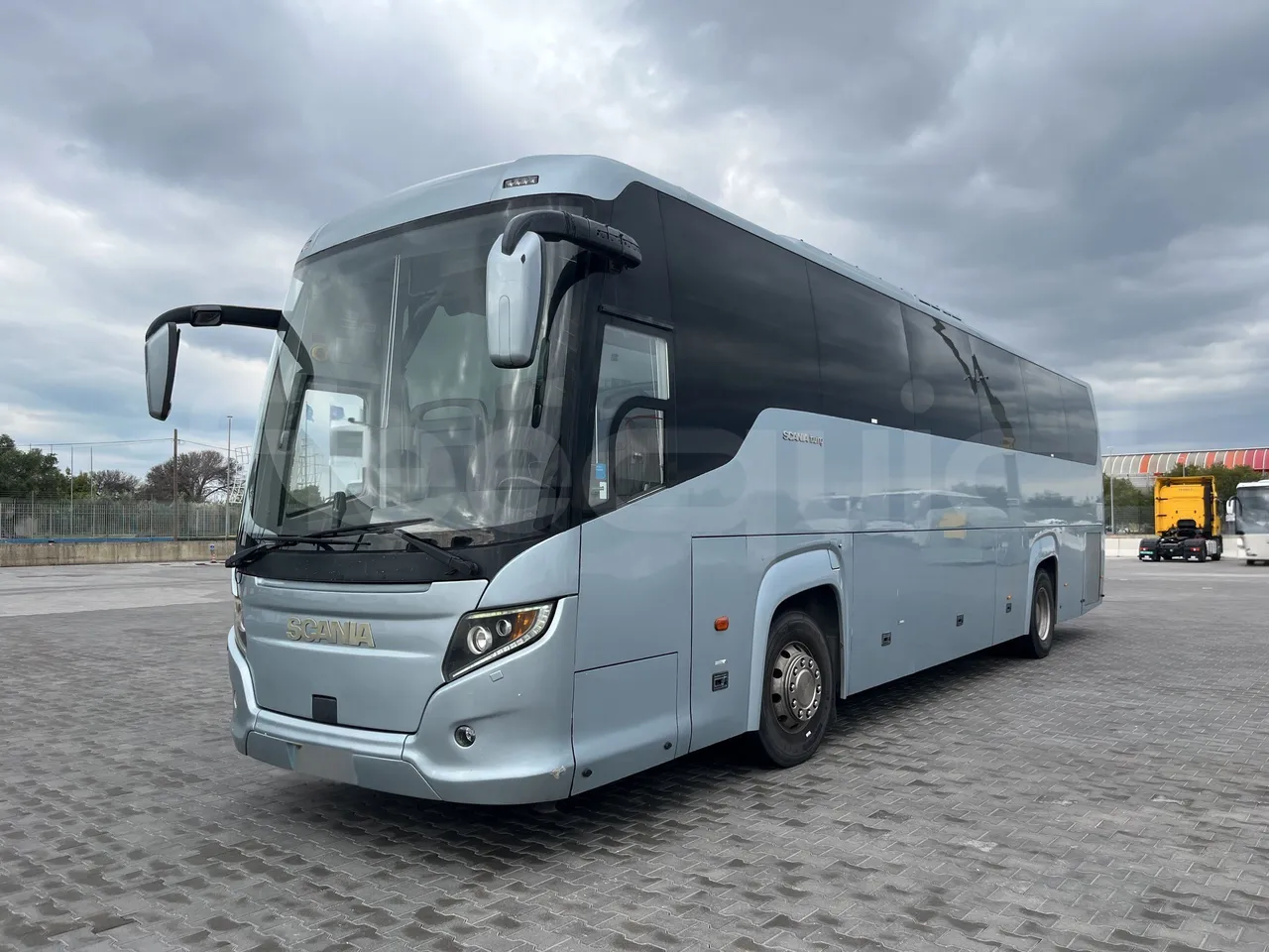 Scania Touring HD - 3/4 Front Left Side