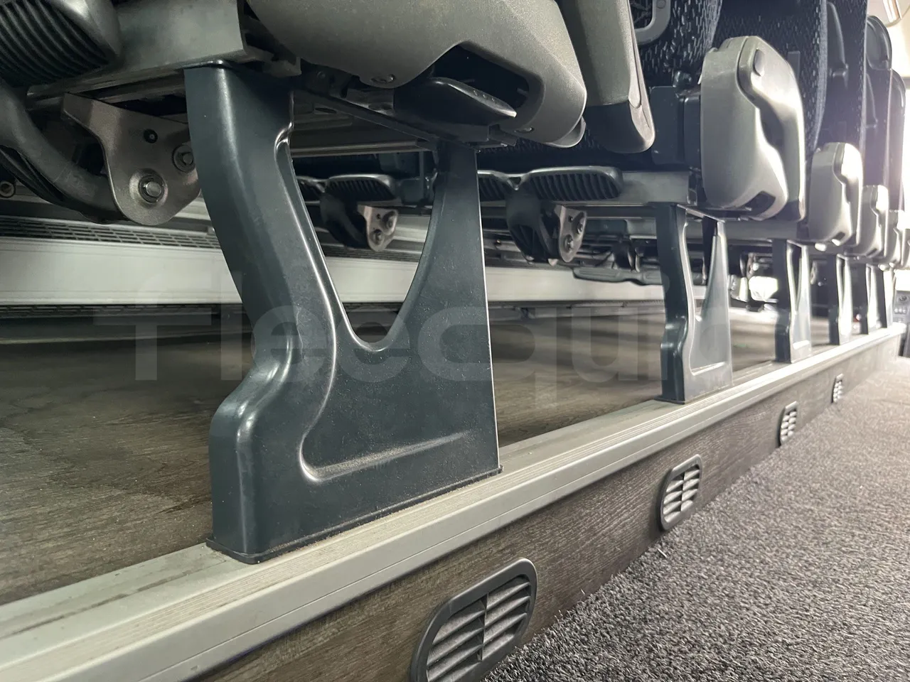 Scania Touring HD - Disabled Area