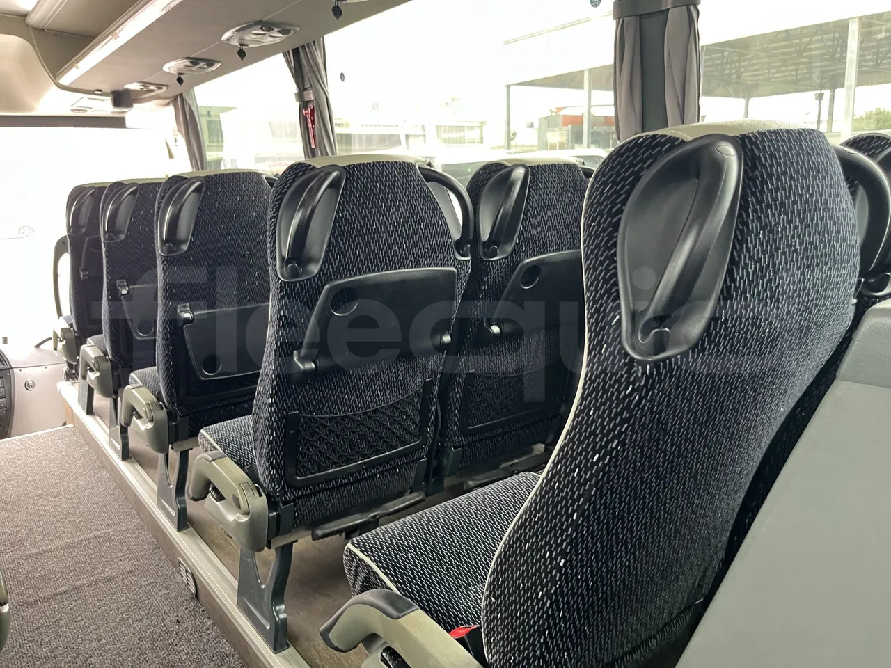 Scania Touring HD - Folding Seats