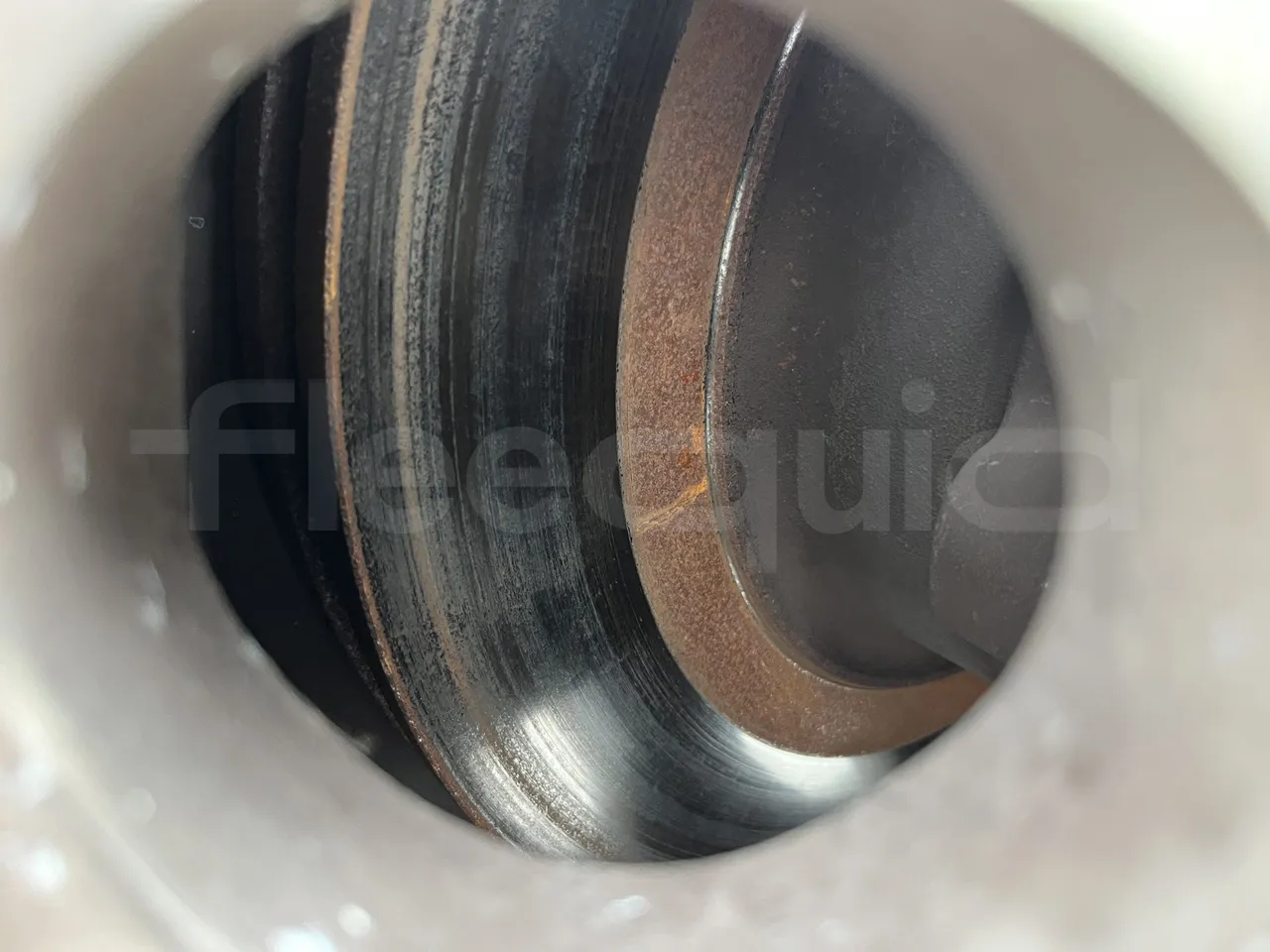 Scania Touring HD - First Axle Discs Left Side