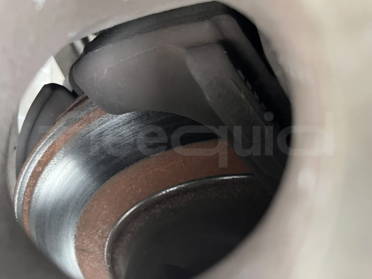 Scania Touring HD - First Axle Discs Right Side