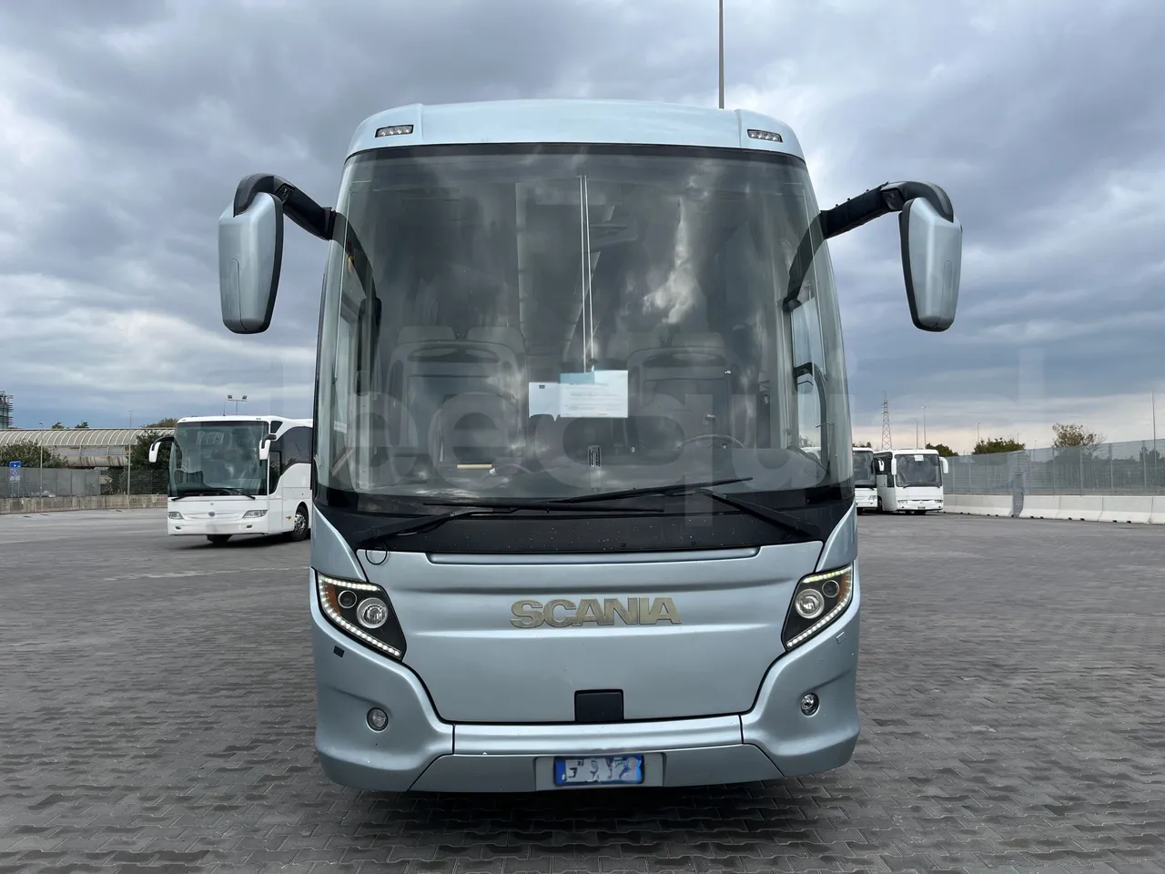 Scania Touring HD - Front