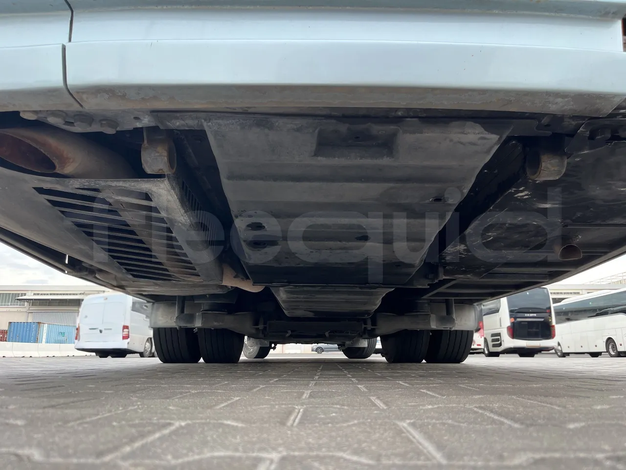 Scania Touring HD - Rear Undercarriage