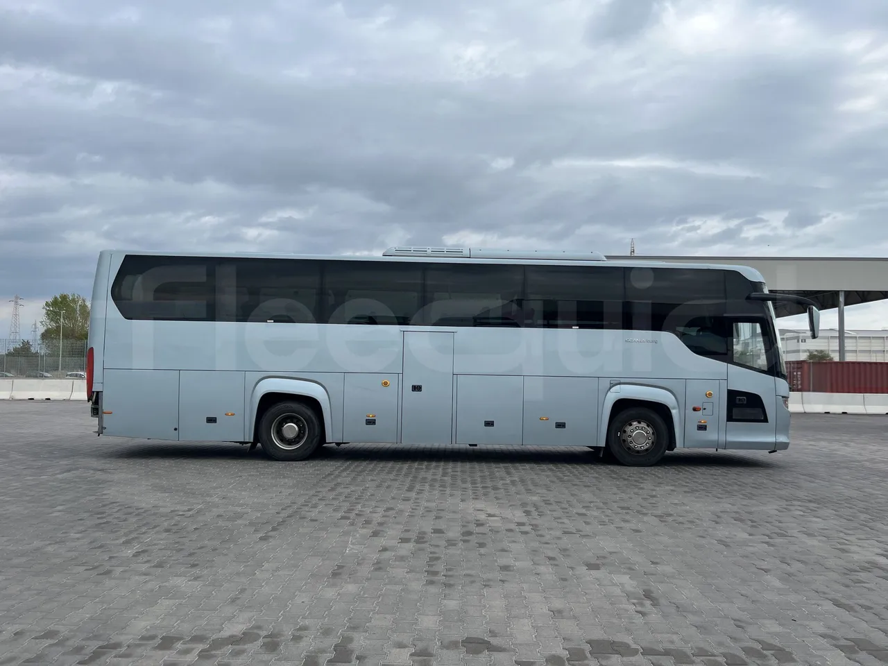 Scania Touring HD - Right Side