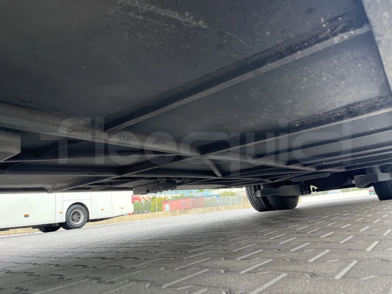 Scania Touring HD - Central Undercarriage