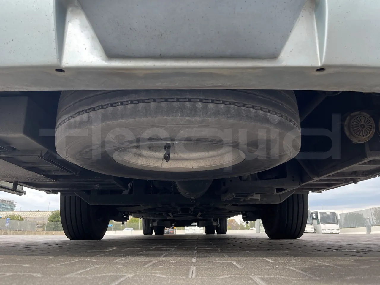 Scania Touring HD - Front Undercarriage