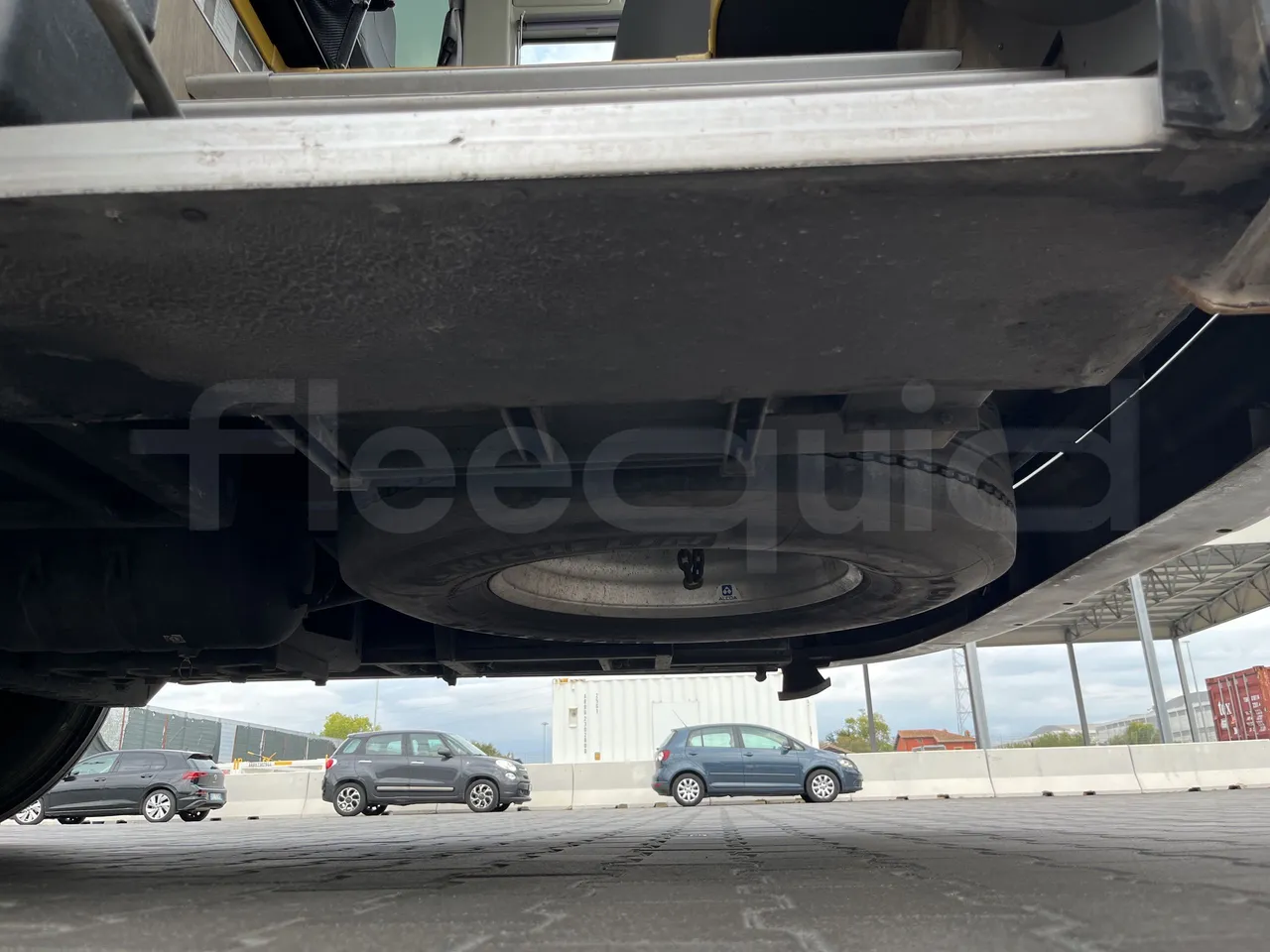 Scania Touring HD - Spare Tyre