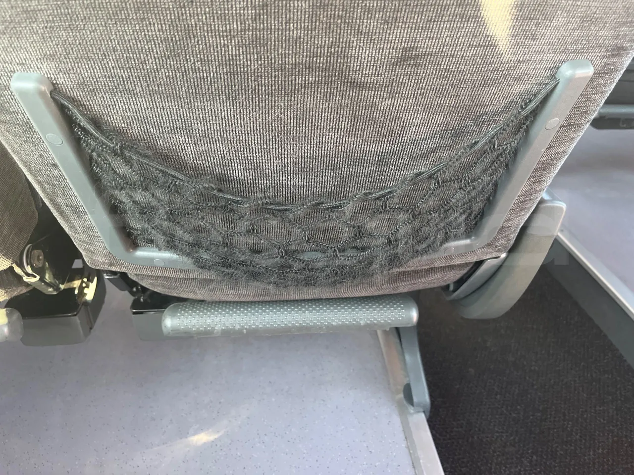 Setra S416 - mesh detail photo