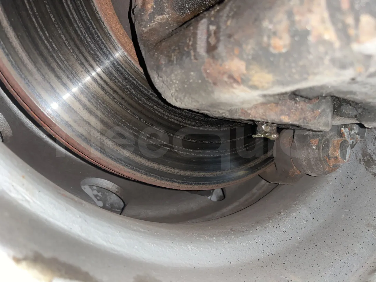 Setra S416 - front discs left