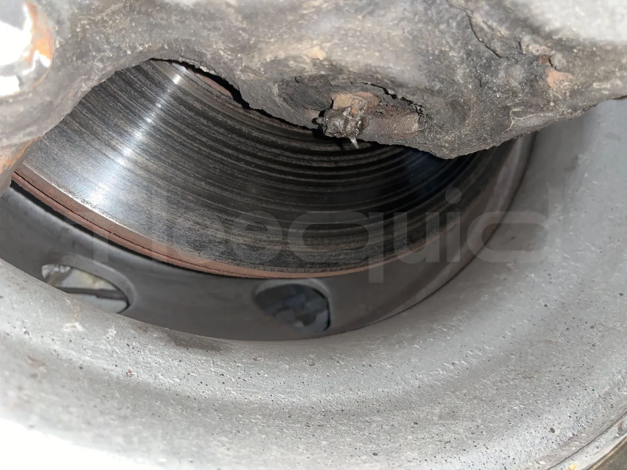 Setra S416 - front discs right