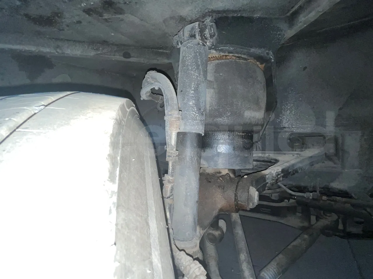 Setra S416 - front shock absorbers right