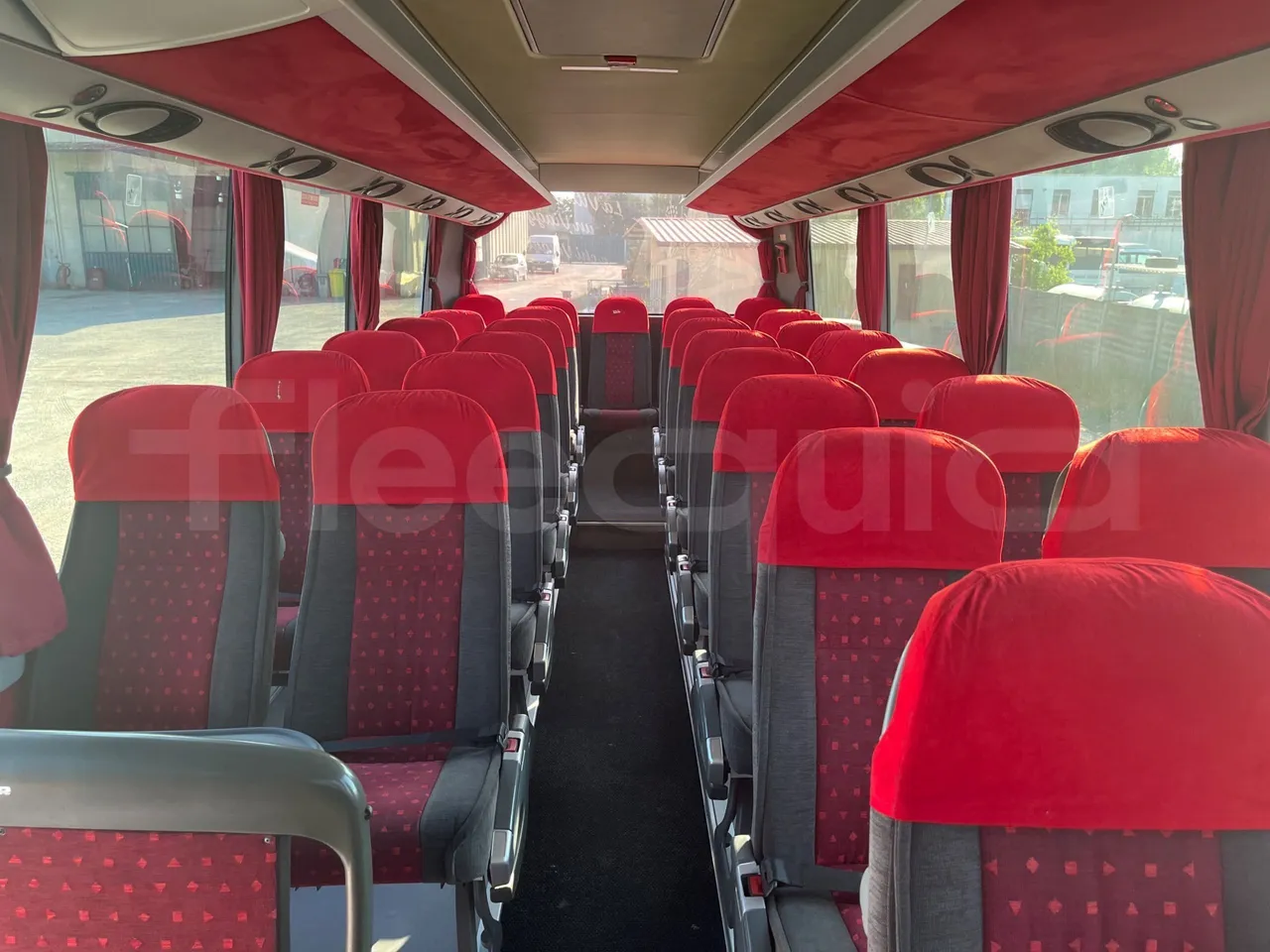 Setra S416 - reverse view middle aisle