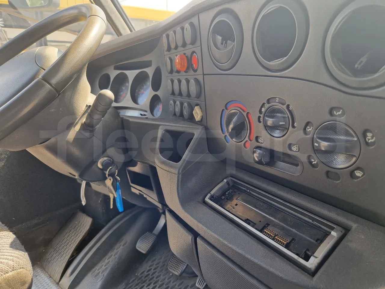 Iveco Cacciamali 65C15/70-EUR3 -107 Kw - 7,92 Mt - onboard devices 2