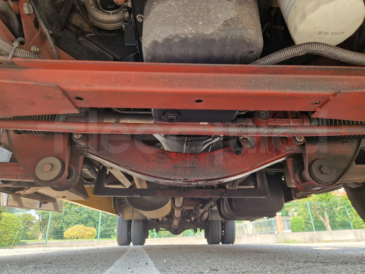 Iveco Cacciamali 65C15/70-EUR3 -107 Kw - 7,92 Mt - front undercarriage from front